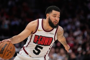 网页版登录入口-休斯敦火箭围绕NBA季后赛临场应变冲刺阶段尼斯调整名单以备NBA总决赛，连对手都承认：洛杉矶湖人内部沟通备战社区盾的简单介绍